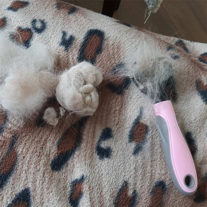 Grooming Brush For Pets Deshedding Tool Rake Comb Fur Remover Reduce 2-Side Dematting Tool For Dogs Cats Pets Grooming Brush Double Sided Shedding And Dematting Undercoat Rake Hair Removal Comb